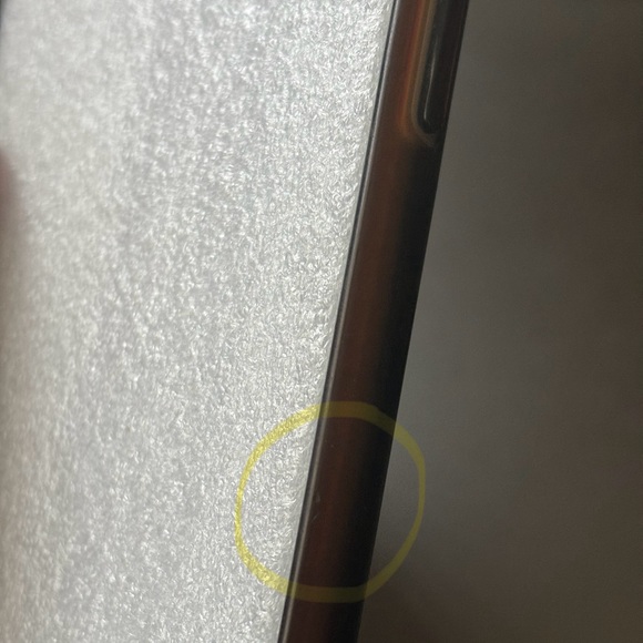 Rebecca Minkoff iPhone XR case, Hypnotic Floral blk translucent w/metallic gold - Picture 14 of 14